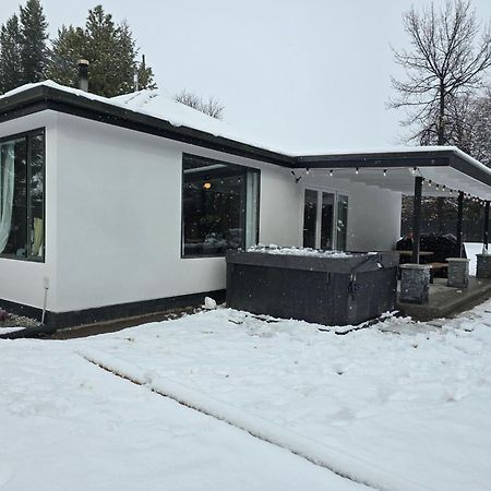Galaxy 3Br Modern Home With Fireplace Outdoor Spa بحيرة تيكابو المظهر الخارجي الصورة